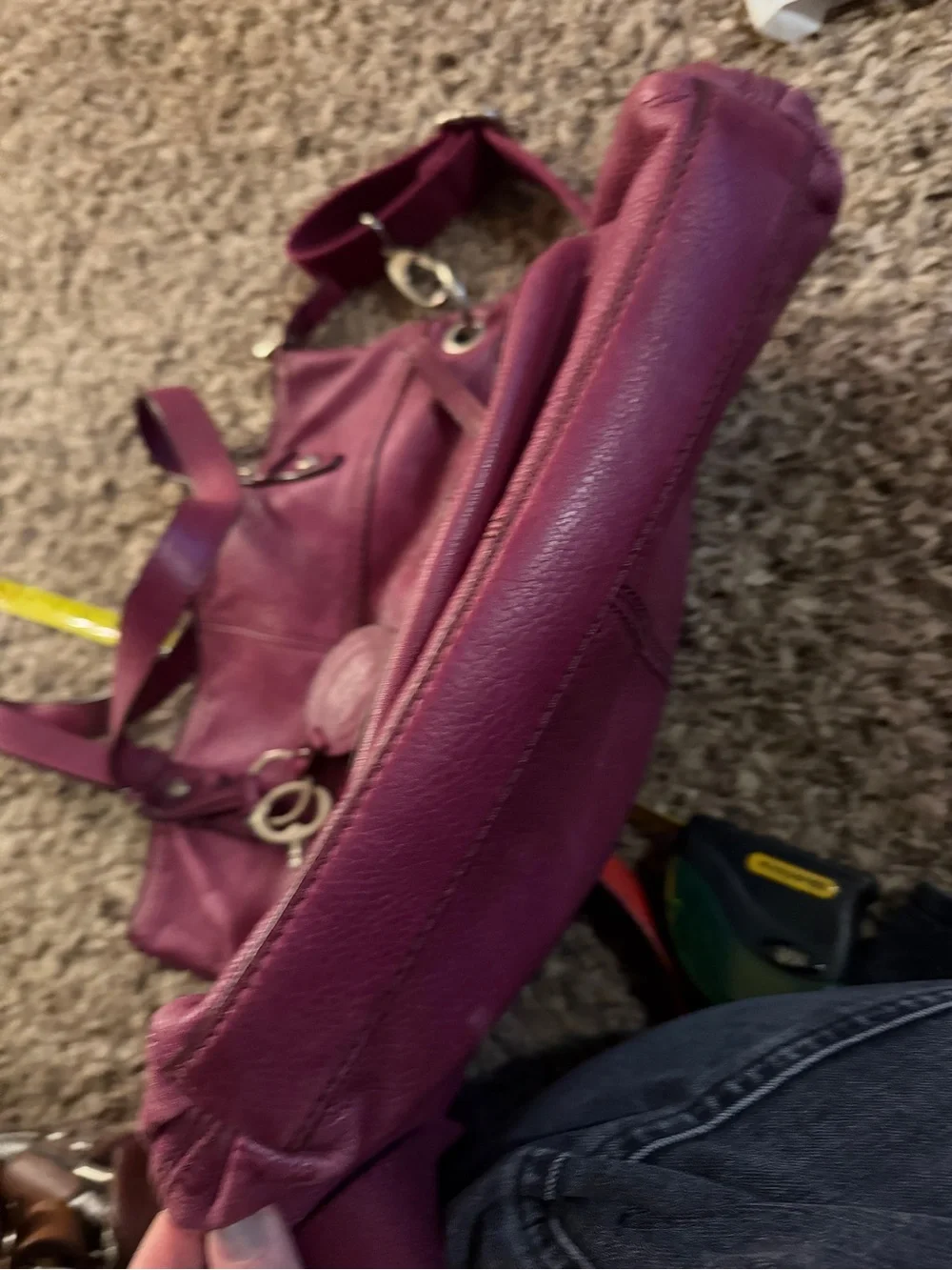 Fossil leather shoulder